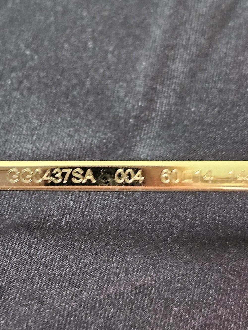 Gucci Pink Gold Frame Sunglasses GG0437SA - Picture 6 of 11
